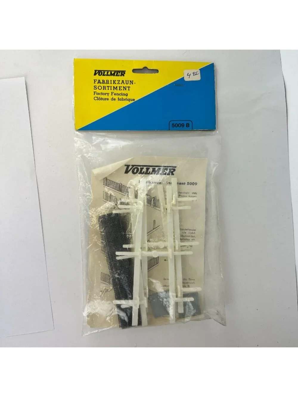 Vollmer Factory Fencing Model Kit 5009 B